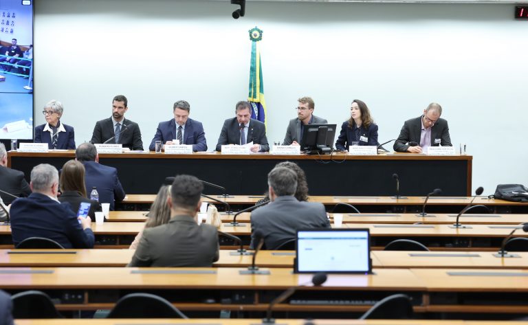 EXÓTICOS EM DEBATE ][ Chefe da Embrapa Pesca e Aquicultura  alerta para riscos em lista de espécies invasoras